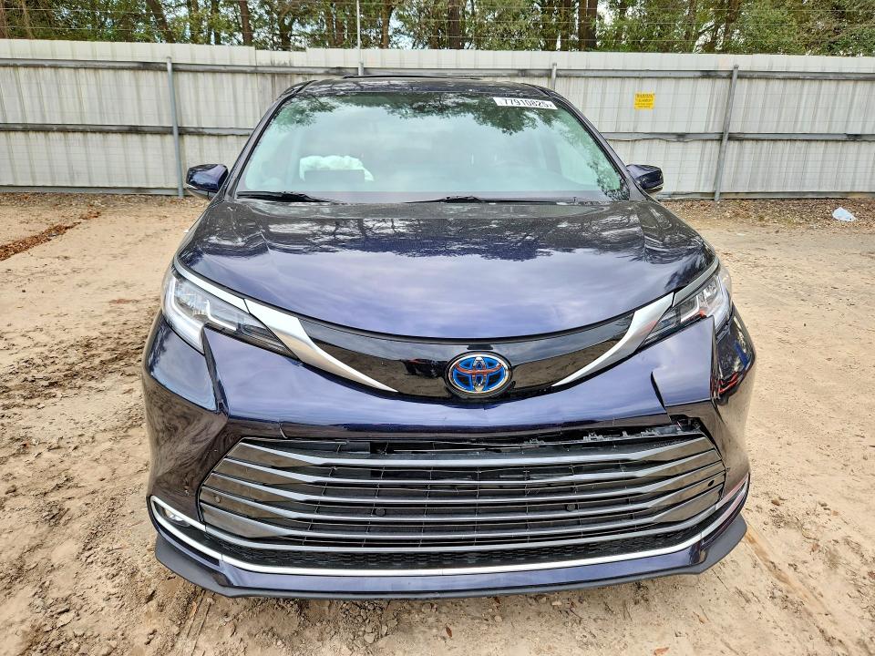 Aukcja sprzedaży 2024 Toyota Sienna, vin: 5TDZRKEC1RS193815, numer aukcji: 77910825