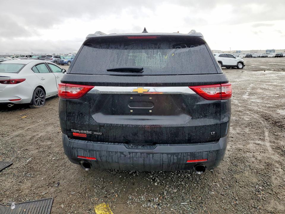 Продажа на аукционе авто 2018 Chevrolet Traverse, vin: 1GNEVGKW3JJ110707, номер лота: 76483835