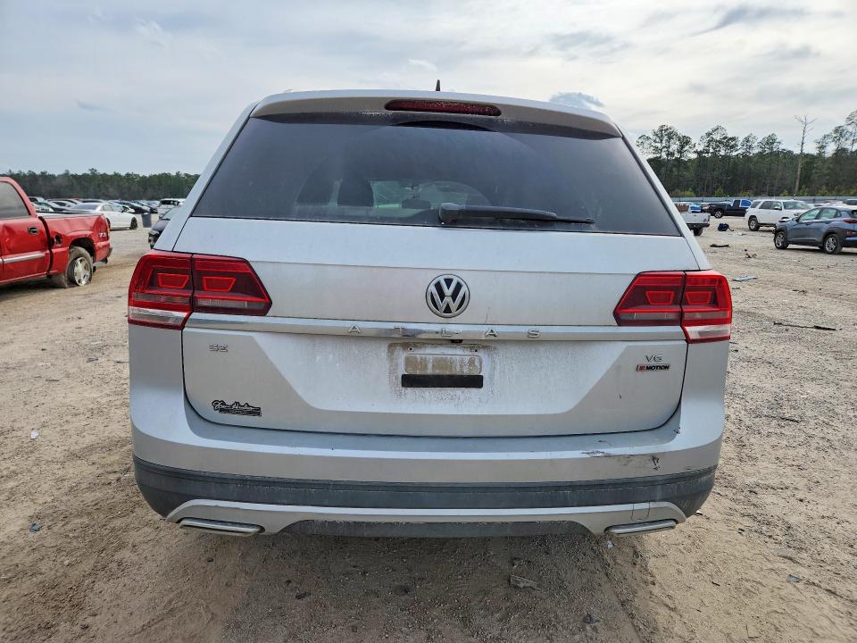 2018 Volkswagen Atlas მანქანა იყიდება აუქციონზე, vin: 1V2KR2CA2JC576766, აუქციონის ნომერი: 77776525