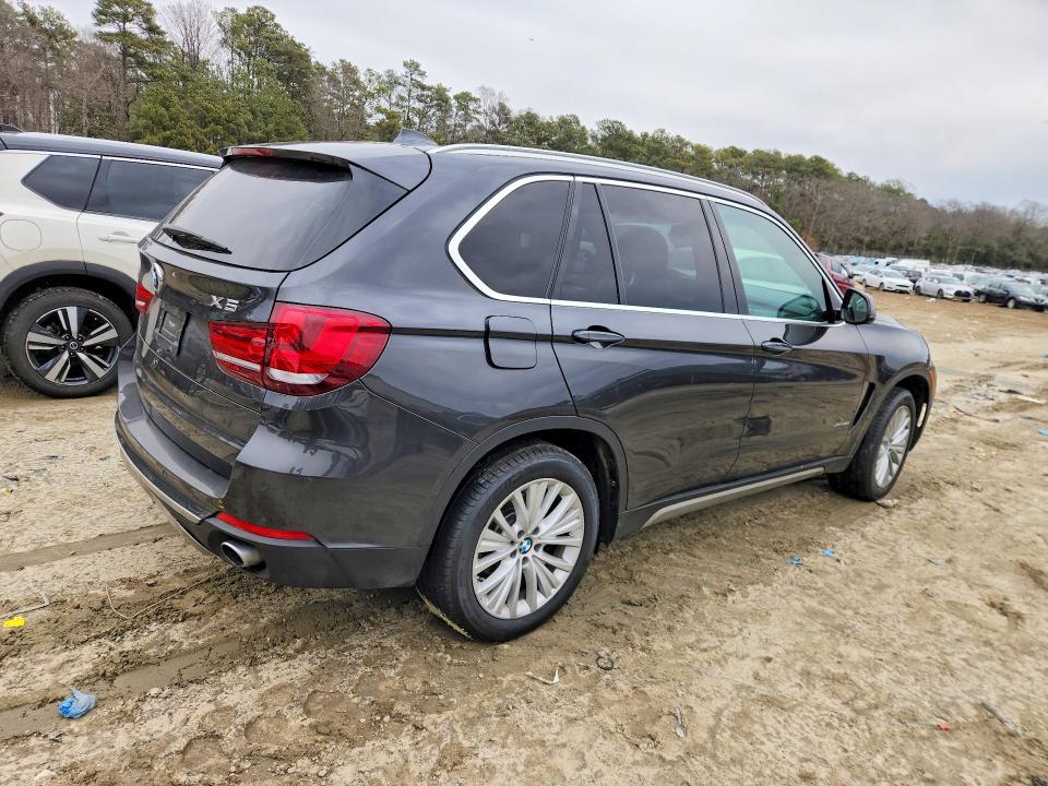 2017 Bmw X5 მანქანა იყიდება აუქციონზე, vin: 5UXKR0C39H0X82734, აუქციონის ნომერი: 77680365