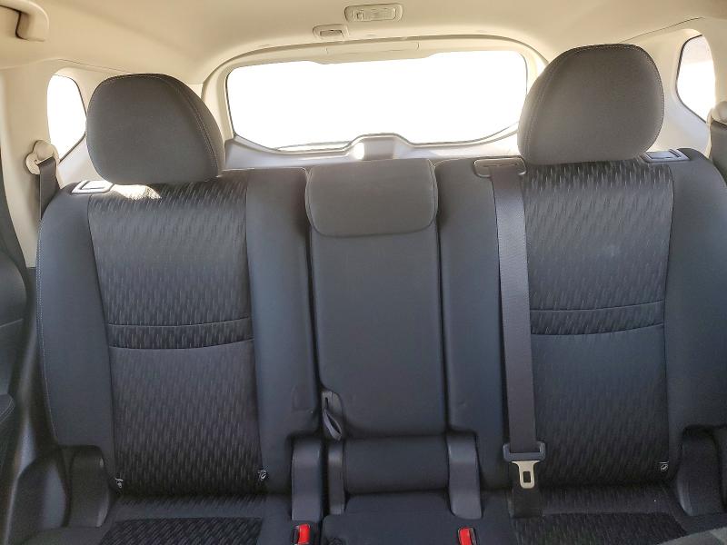 2018 Nissan Rogue მანქანა იყიდება აუქციონზე, vin: KNMAT2MV5JP539638, აუქციონის ნომერი: 76570815