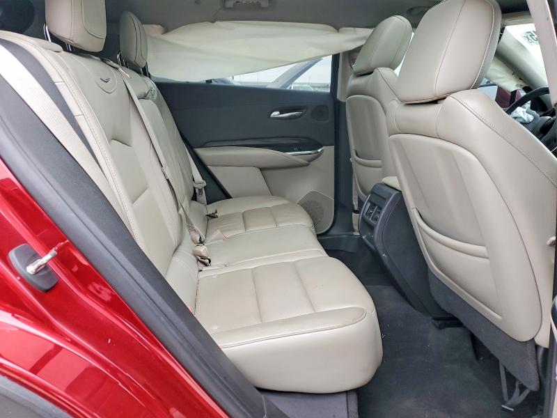 77292145 :رقم المزاد ، 1GYFZDR45KF143128 vin ، 2019 Cadillac Xt4 مزاد بيع