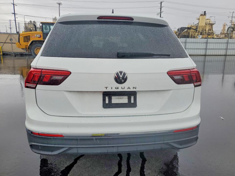 2022 Volkswagen Tiguan მანქანა იყიდება აუქციონზე, vin: 3VV1B7AX7NM173278, აუქციონის ნომერი: 76642645