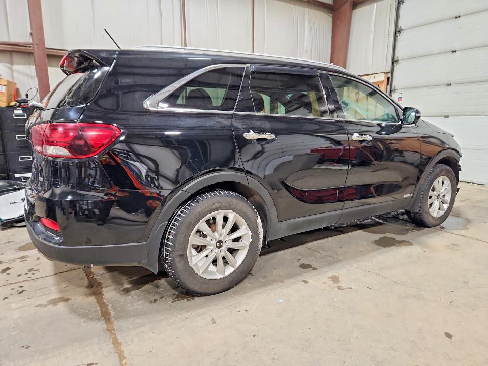 76463835 :رقم المزاد ، 5XYPGDA37KG456214 vin ، 2019 Kia Sorento مزاد بيع