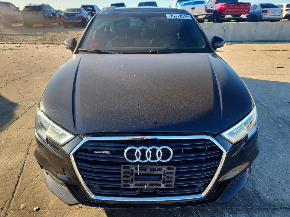 79312045 :رقم المزاد ، WAUJ8GFF9J1059204 vin ، 2018 Audi A3 مزاد بيع
