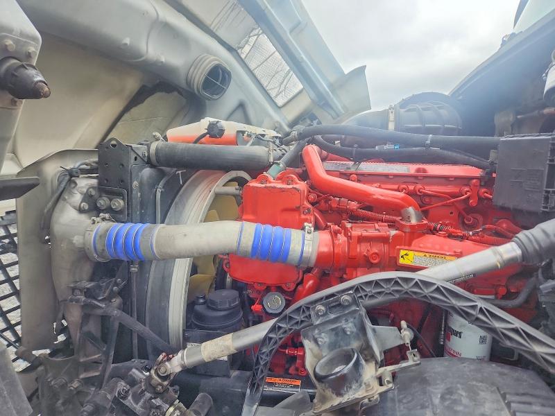 77500065 :رقم المزاد ، 4V4N39TG6HN988141 vin ، 2017 Volvo Vnl مزاد بيع