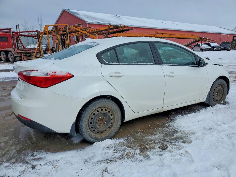 2014 Kia Forte მანქანა იყიდება აუქციონზე, vin: KNAFX4A68E5072975, აუქციონის ნომერი: 77942705