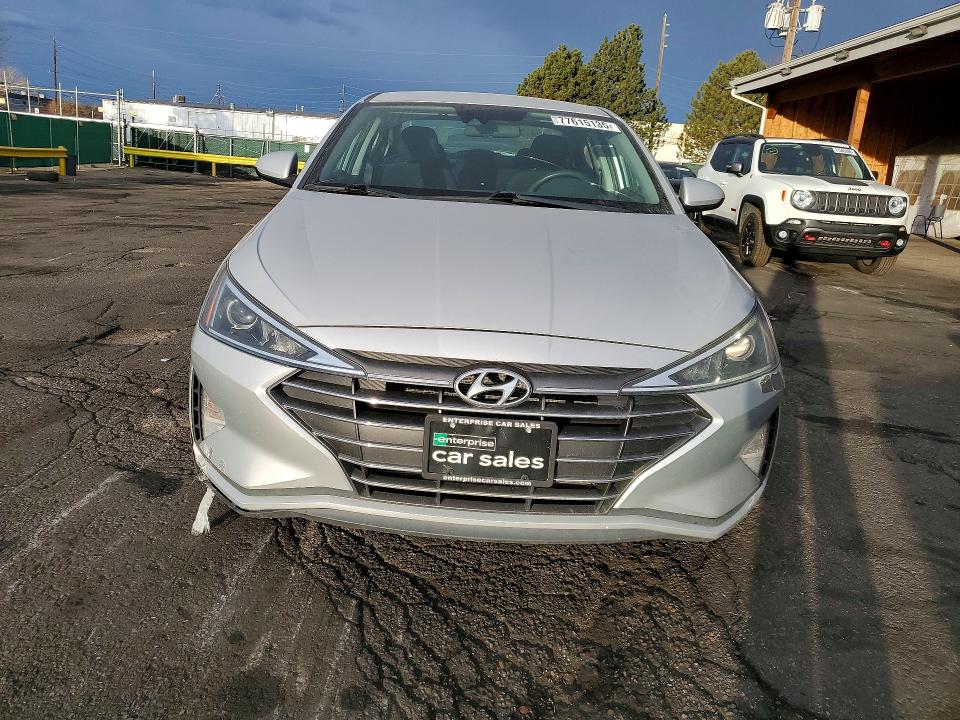2020 Hyundai Elantra მანქანა იყიდება აუქციონზე, vin: 5NPD84LF6LH528909, აუქციონის ნომერი: 77615135