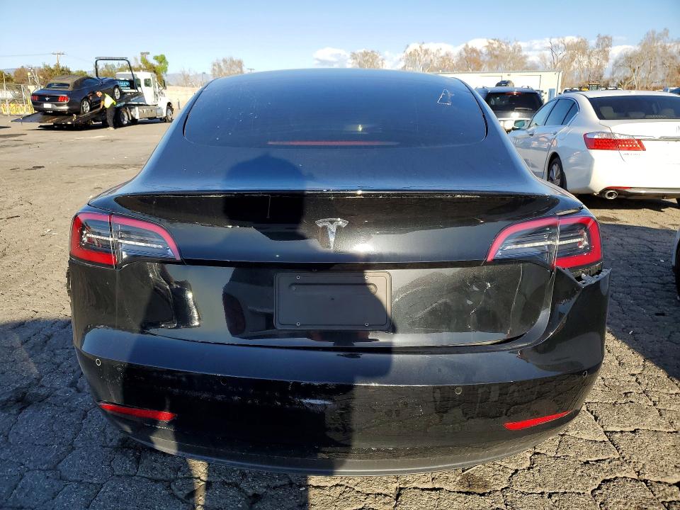 2021 Tesla Model 3 მანქანა იყიდება აუქციონზე, vin: 5YJ3E1EA3MF045396, აუქციონის ნომერი: 77264425