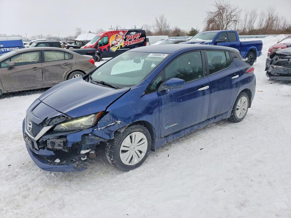 75906625 :رقم المزاد ، 1N4AZ1CP3JC316202 vin ، 2018 Nissan Leaf مزاد بيع