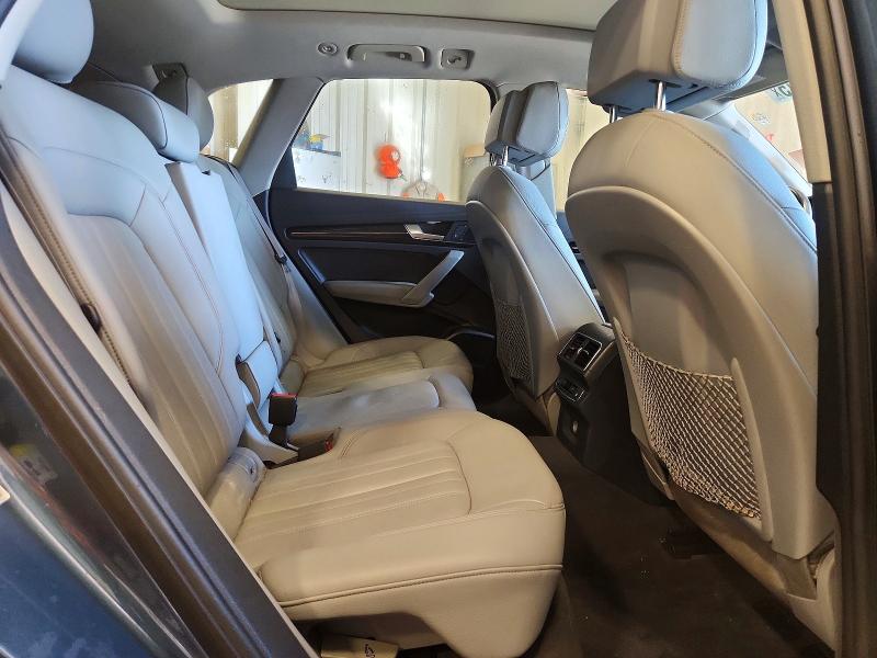 Продаж на аукціоні авто 2018 Audi Q5, vin: WA1BNAFY8J2078300, номер лоту: 77961645