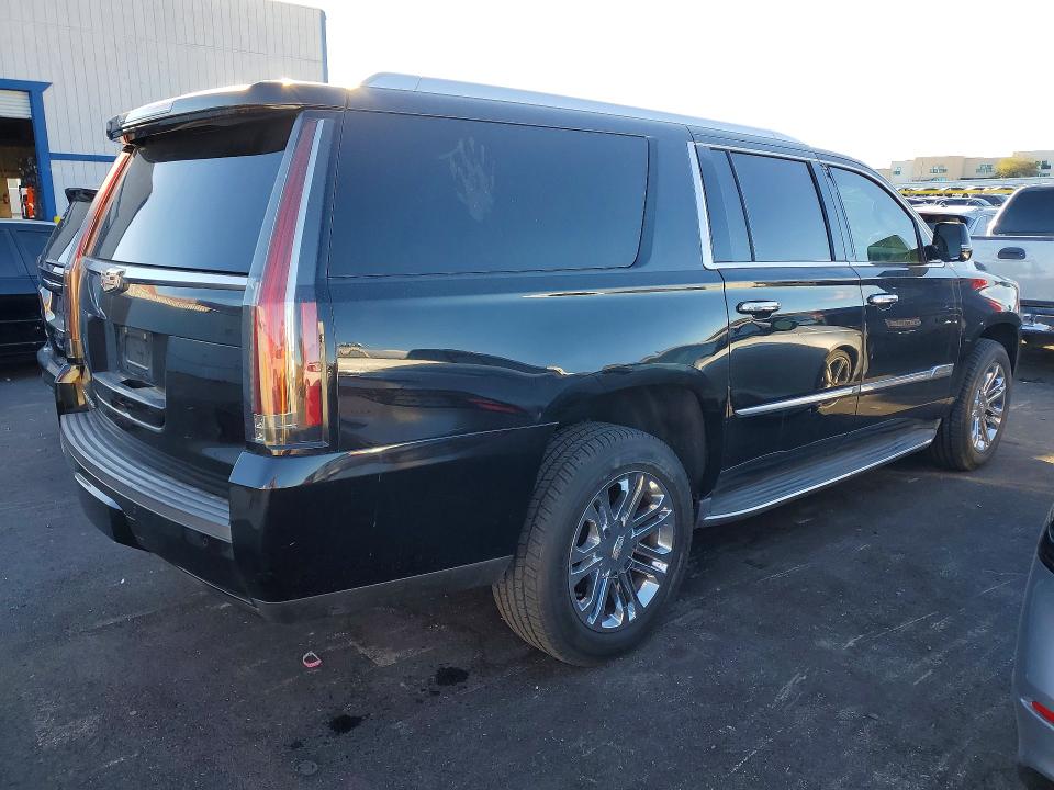 77746835 :رقم المزاد ، 1GYS3RKJ9FR562326 vin ، 2015 Cadillac Escalade E مزاد بيع