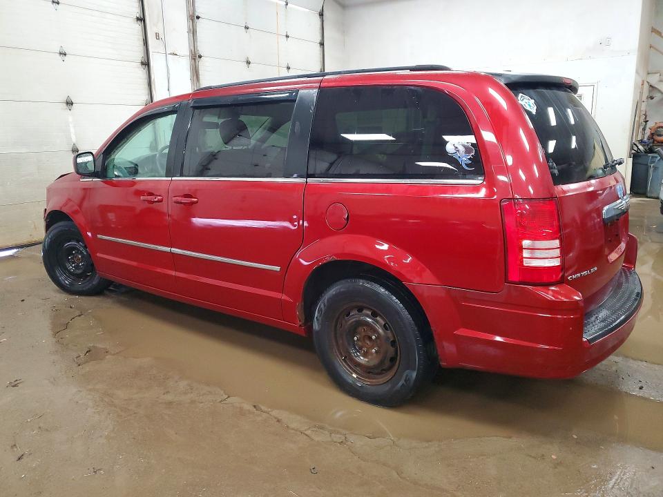 2010 Chrysler Town & Country მანქანა იყიდება აუქციონზე, vin: 2A4RR5D15AR243480, აუქციონის ნომერი: 77651795