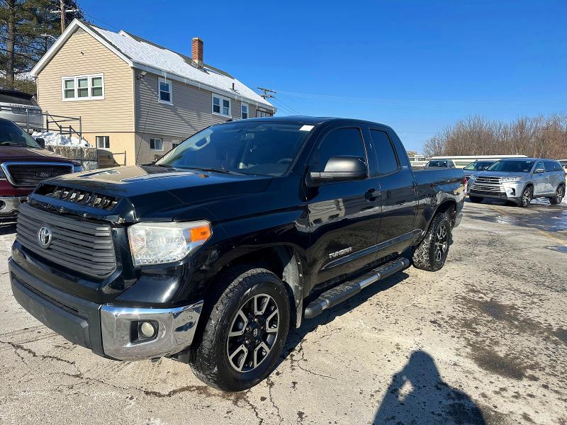 Продаж на аукціоні авто 2017 Toyota Tundra, vin: 5TFUM5F16HX071127, номер лоту: 74020015