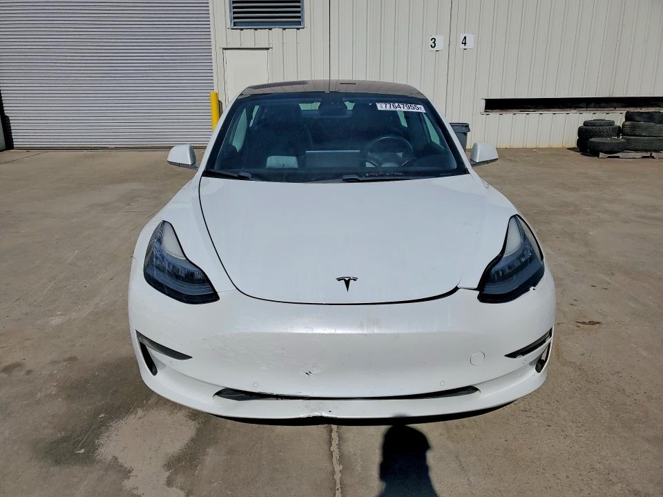 Продажа на аукционе авто 2018 Tesla Model 3, vin: 5YJ3E1EA0JF057761, номер лота: 77647955