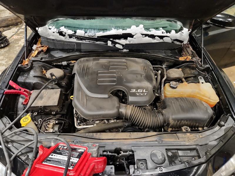 Продажа на аукционе авто 2015 Chrysler 300, vin: 2C3CCAAG8FH786581, номер лота: 76930925