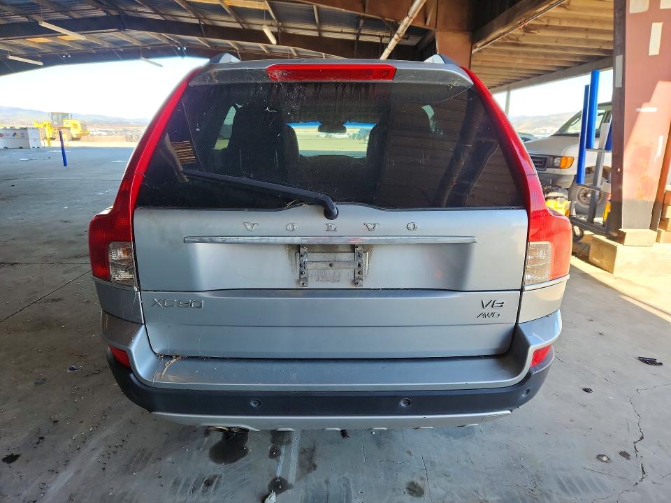 75371535 :رقم المزاد ، YV4852CZ3B1582664 vin ، 2011 Volvo Xc90 V8 مزاد بيع
