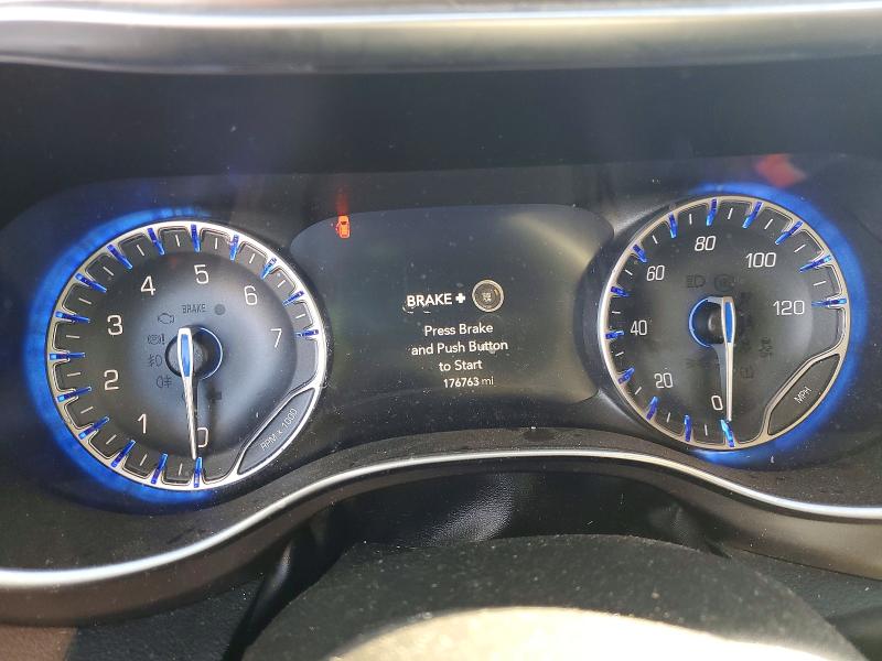 77153365 :رقم المزاد ، 2C4RC1GG4HR778231 vin ، 2017 Chrysler Pacifica مزاد بيع