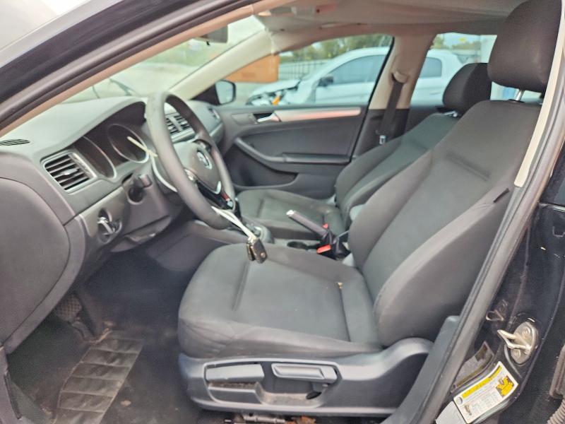 Продажа на аукционе авто 2015 Volkswagen Jetta, vin: 3VWD17AJ6FM237772, номер лота: 76869365