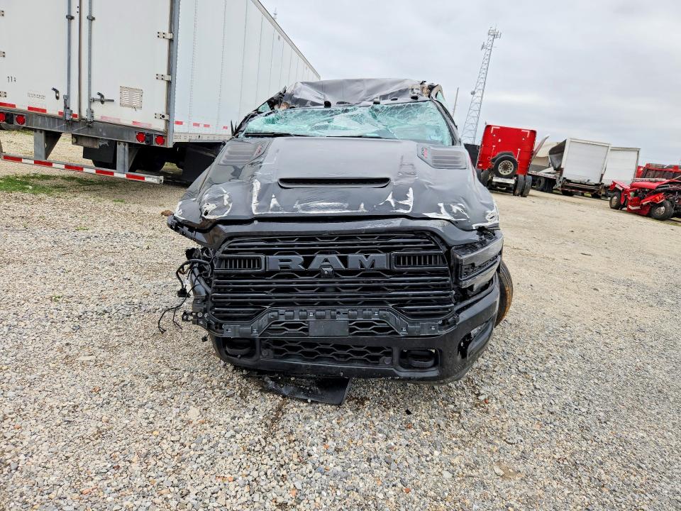 77562925 :رقم المزاد ، 3C63RRJL8SG515012 vin ، 2025 Ram 3500 مزاد بيع
