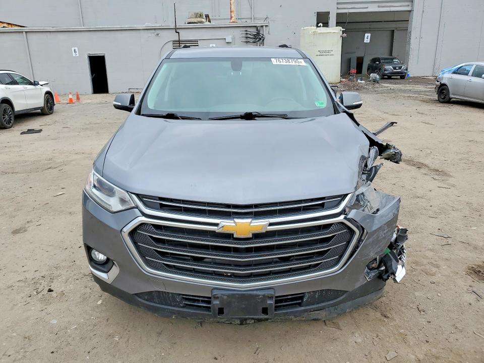 2018 Chevrolet Traverse მანქანა იყიდება აუქციონზე, vin: 1GNEVGKW2JJ285742, აუქციონის ნომერი: 76738795