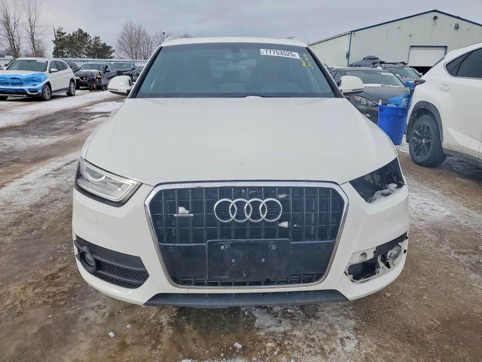 Продаж на аукціоні авто 2015 Audi Q3, vin: WA1GFEFS5FR009049, номер лоту: 77753525