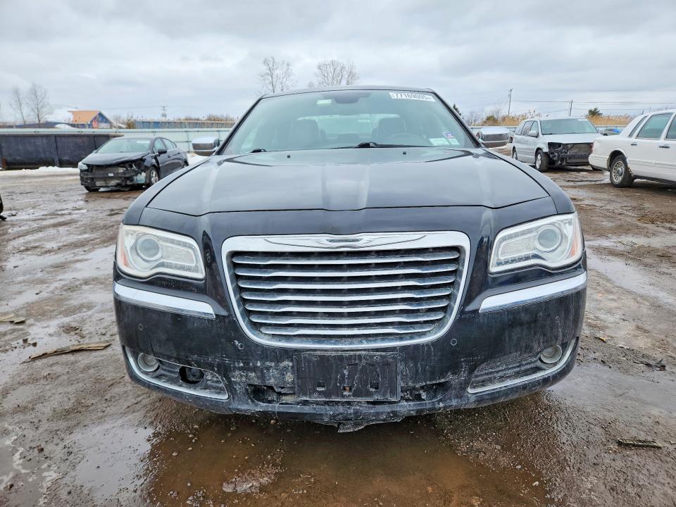 77169005 :رقم المزاد ، 2C3CCAKG3DH551887 vin ، 2013 Chrysler 300c مزاد بيع