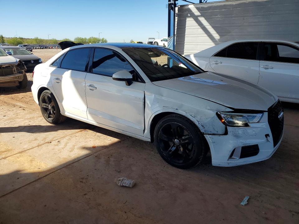 79108545 :رقم المزاد ، WAUAUGFF7J1039576 vin ، 2018 Audi A3 مزاد بيع