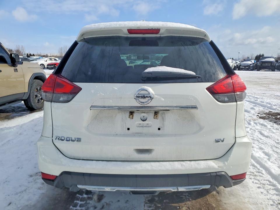 78133615 :رقم المزاد ، 5N1AT2MT9HC892492 vin ، 2017 Nissan Rogue مزاد بيع