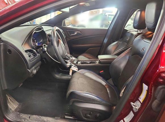 Продажа на аукционе авто 2015 Chrysler 200, vin: 1C3CCCBB2FN711137, номер лота: 77783345