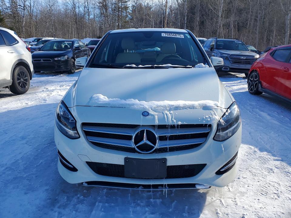 Продажа на аукционе авто 2015 Mercedes-benz B, vin: WDDMH4GB0FJ365442, номер лота: 76656875