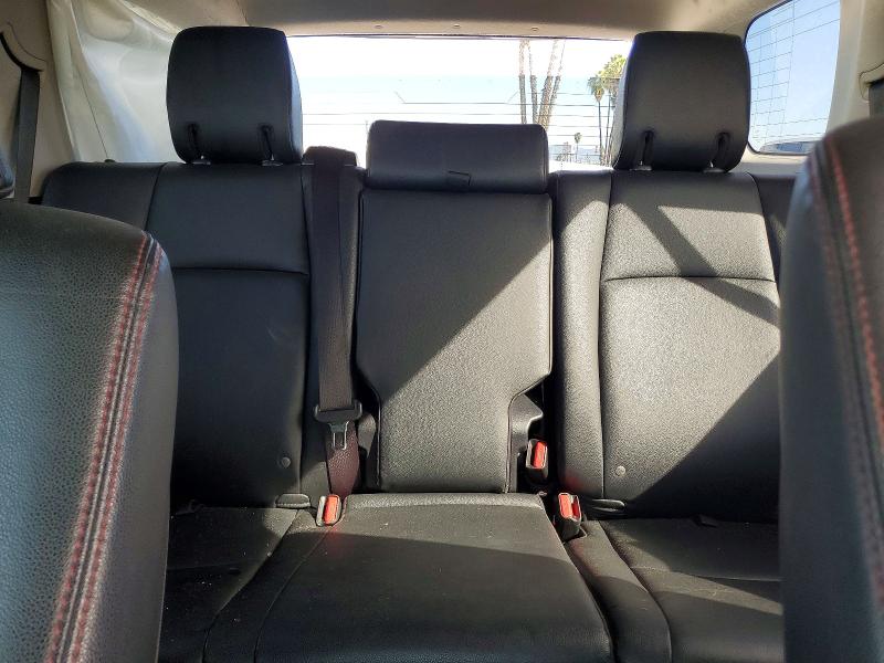 77237575 :رقم المزاد ، JTERU5JR1N6007335 vin ، 2022 Toyota 4runner مزاد بيع