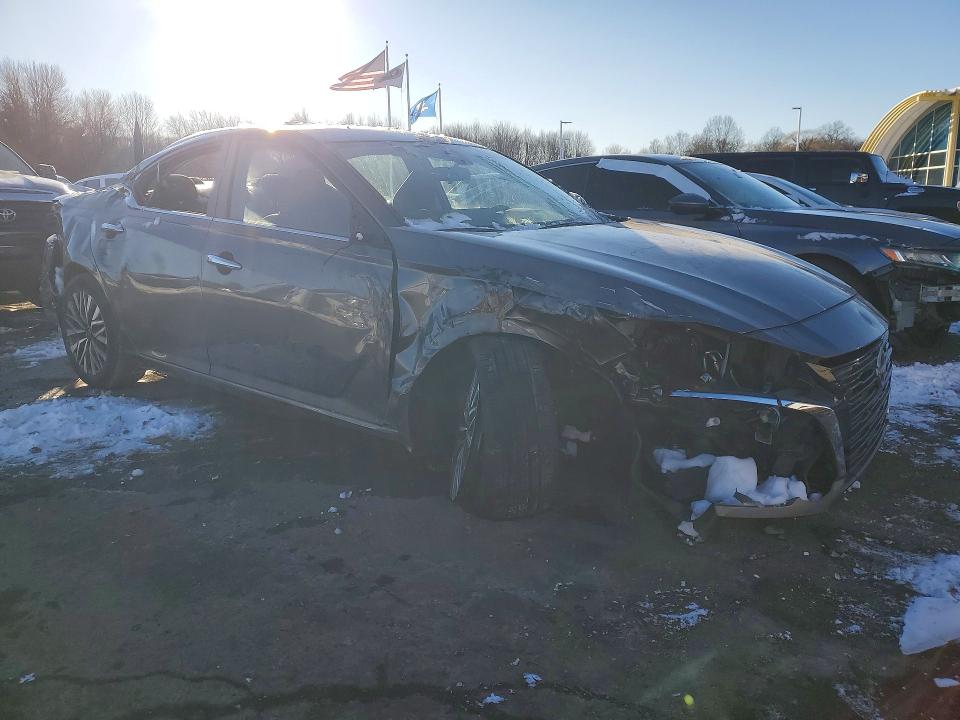 Продажа на аукционе авто 2023 Nissan Altima Sv, vin: 1N4BL4DW5PN394653, номер лота: 74802165