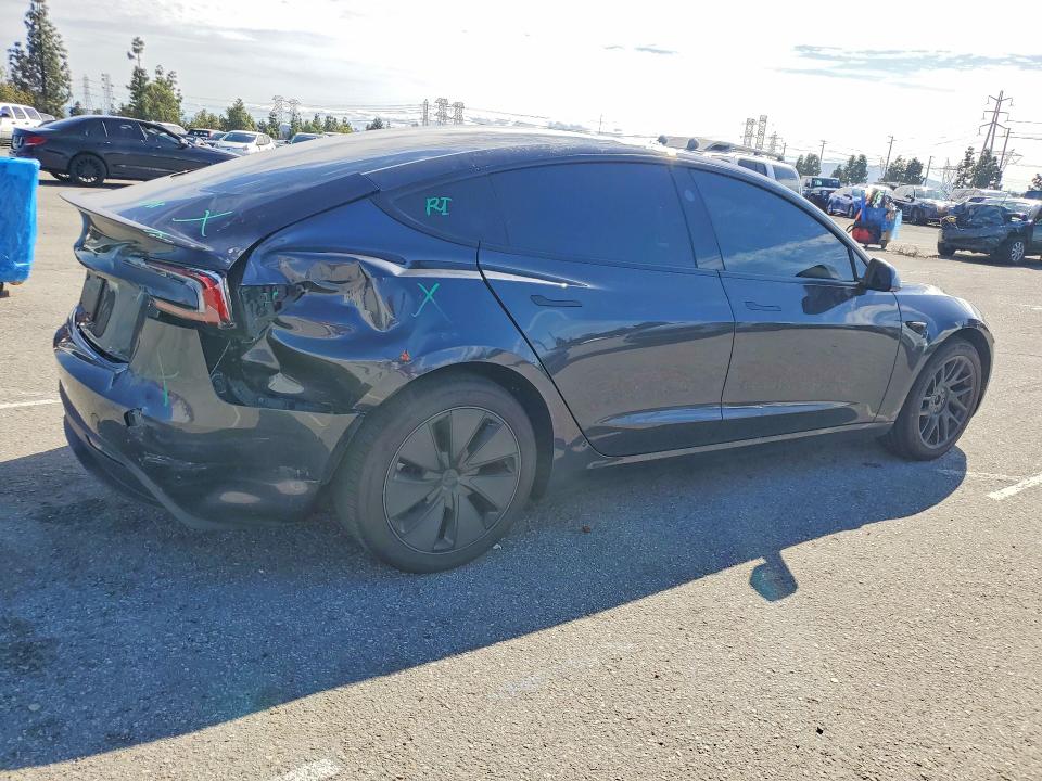 2025 Tesla Model 3 მანქანა იყიდება აუქციონზე, vin: 5YJ3E1EA1SF048486, აუქციონის ნომერი: 77776095
