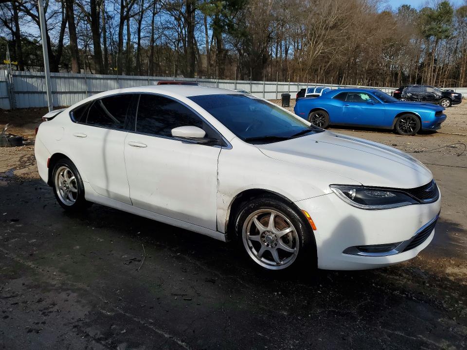 77502005 :رقم المزاد ، 1C3CCCAB2FN726089 vin ، 2015 Chrysler 200 مزاد بيع