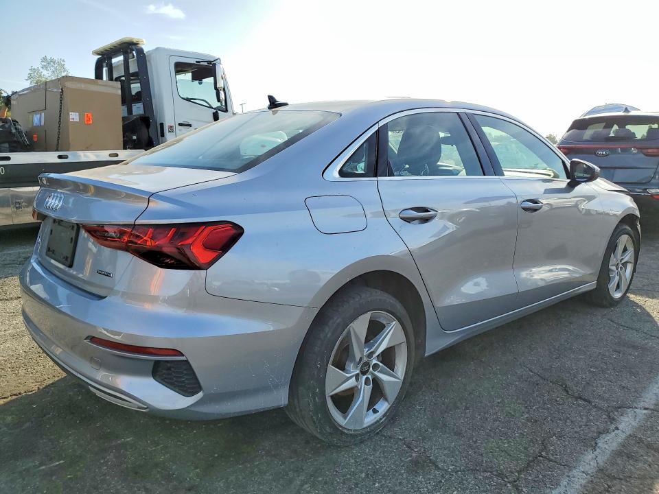 Продаж на аукціоні авто 2022 Audi A3, vin: WAUGUDGYXNA091752, номер лоту: 78711695