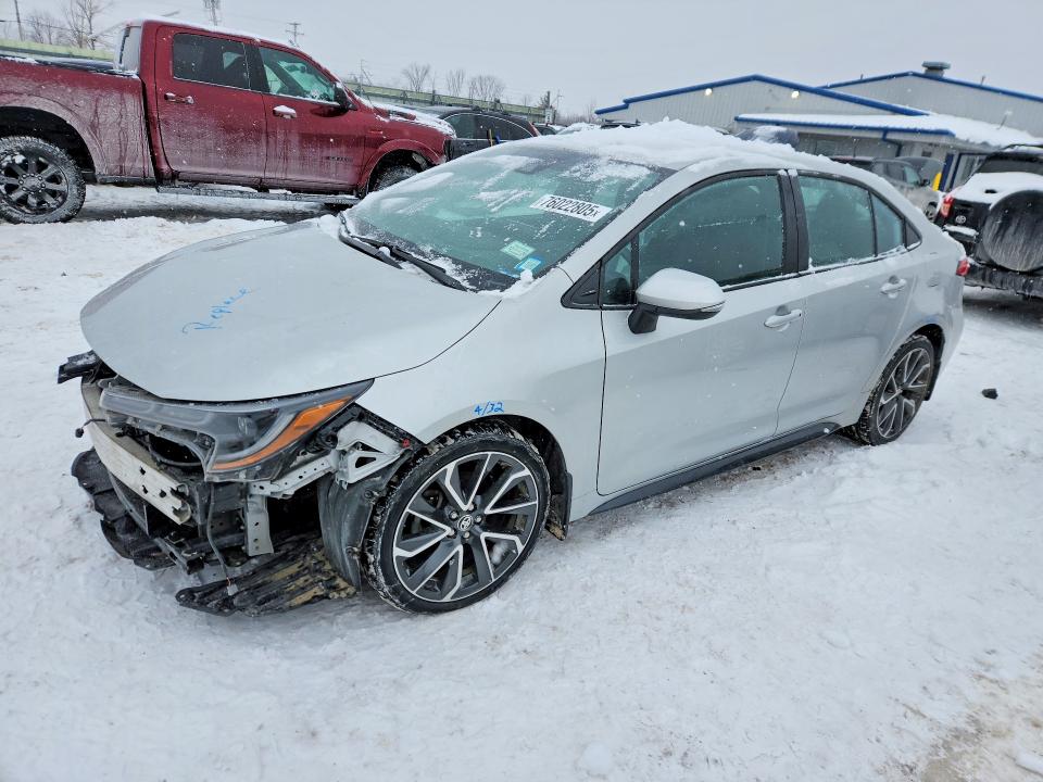 76022805 :رقم المزاد ، 5YFS4MCE2NP137269 vin ، 2022 Toyota Corolla مزاد بيع