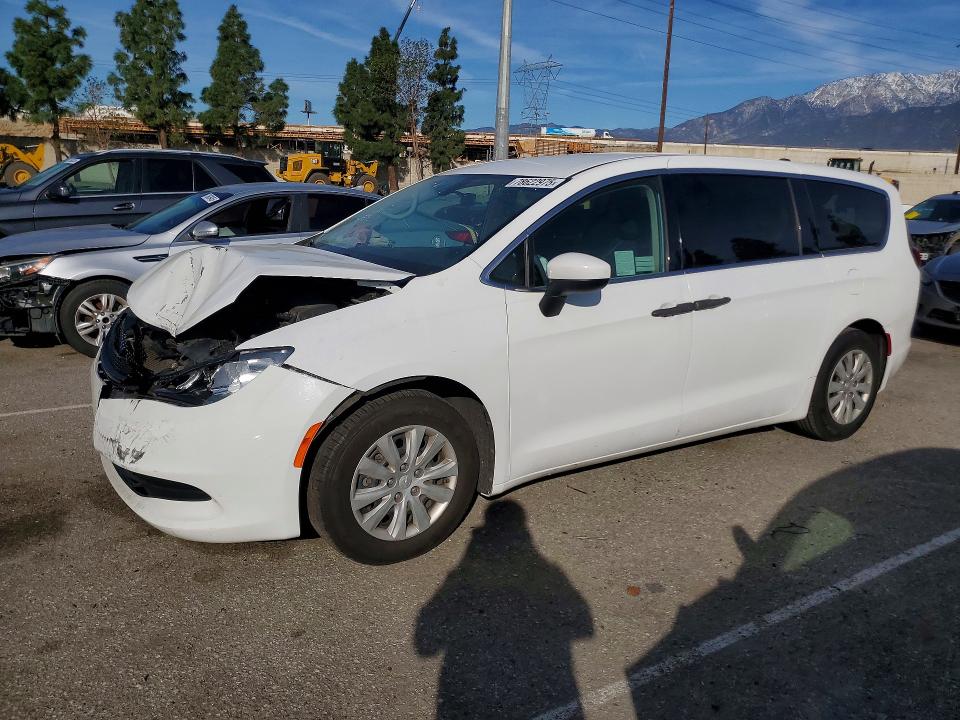 2020 Chrysler Voyager მანქანა იყიდება აუქციონზე, vin: 2C4RC1AG8LR111969, აუქციონის ნომერი: 78622975