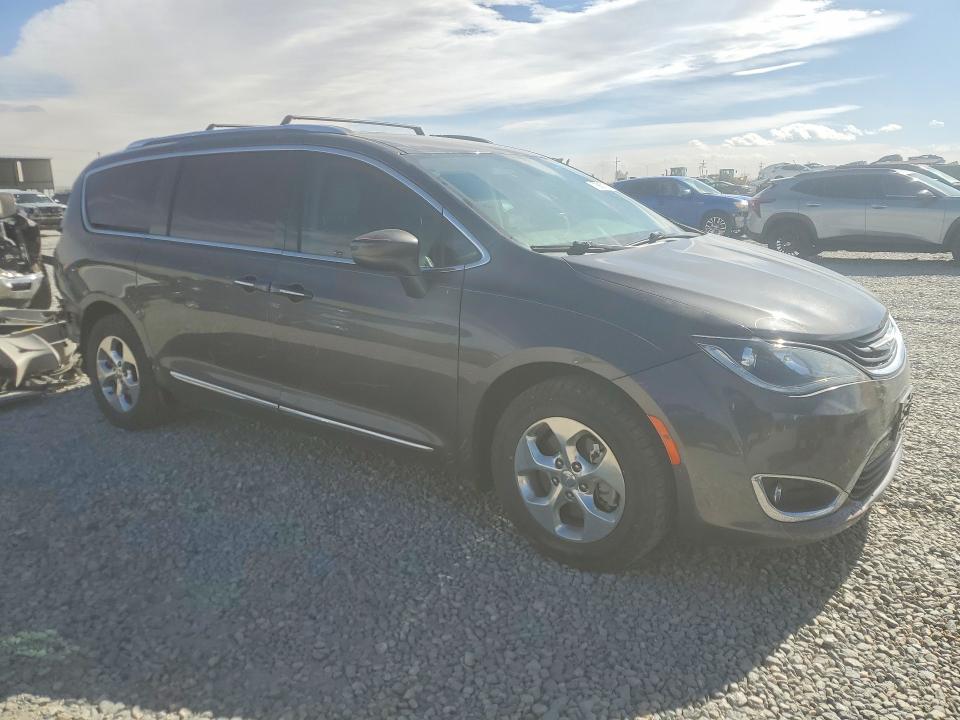 Продаж на аукціоні авто 2019 Chrysler Pacifica, vin: 2C4RC1L72KR508802, номер лоту: 78601815