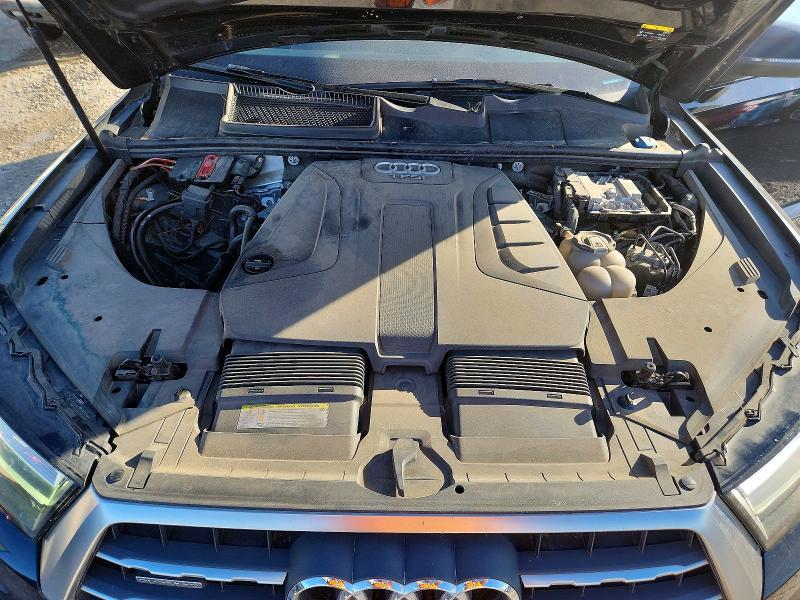 79583255 :رقم المزاد ، WA1LHAF78JD037558 vin ، 2018 Audi Q7 مزاد بيع