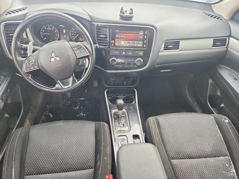 96913575 :رقم المزاد ، JA4JZ3AX4HZ600741 vin ، 2017 Mitsubishi Outlander مزاد بيع