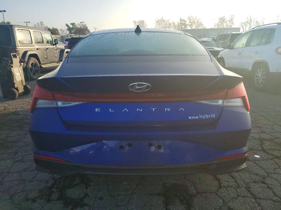 Продаж на аукціоні авто 2023 Hyundai Elantra, vin: KMHLM4AJ2PU037744, номер лоту: 75597755