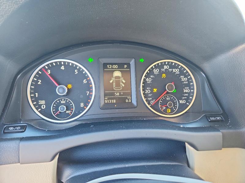 77774615 :رقم المزاد ، WVGAV7AX1FW545359 vin ، 2015 Volkswagen Tiguan مزاد بيع
