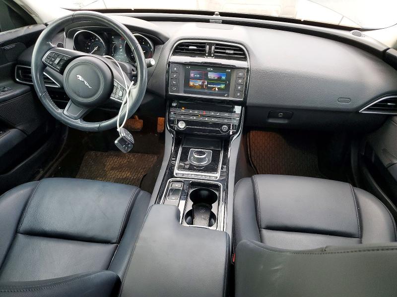 Auction sale of the 2018 Jaguar Xe, vin: SAJAJ4FX4JCP27771, lot number: 77033625