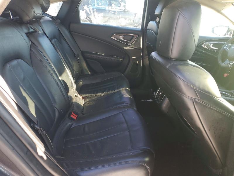 77016825 :رقم المزاد ، 1C3CCCCB9FN726698 vin ، 2015 Chrysler 200 مزاد بيع