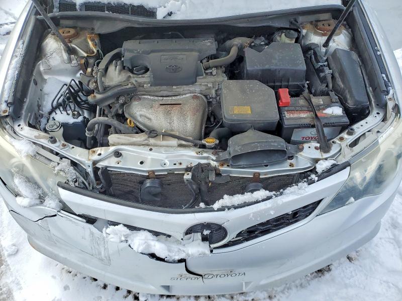 78699875 :رقم المزاد ، 4T1BF1FK7EU825664 vin ، 2014 Toyota Camry مزاد بيع