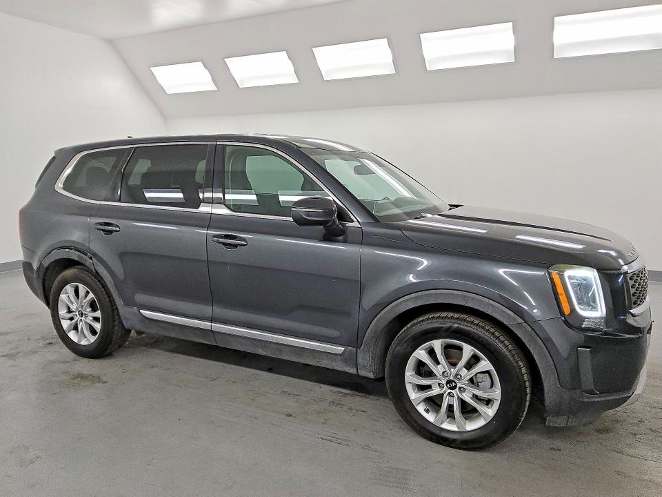 Продажа на аукционе авто 2020 Kia Telluride, vin: 5XYP2DHC4LG032527, номер лота: 78675355