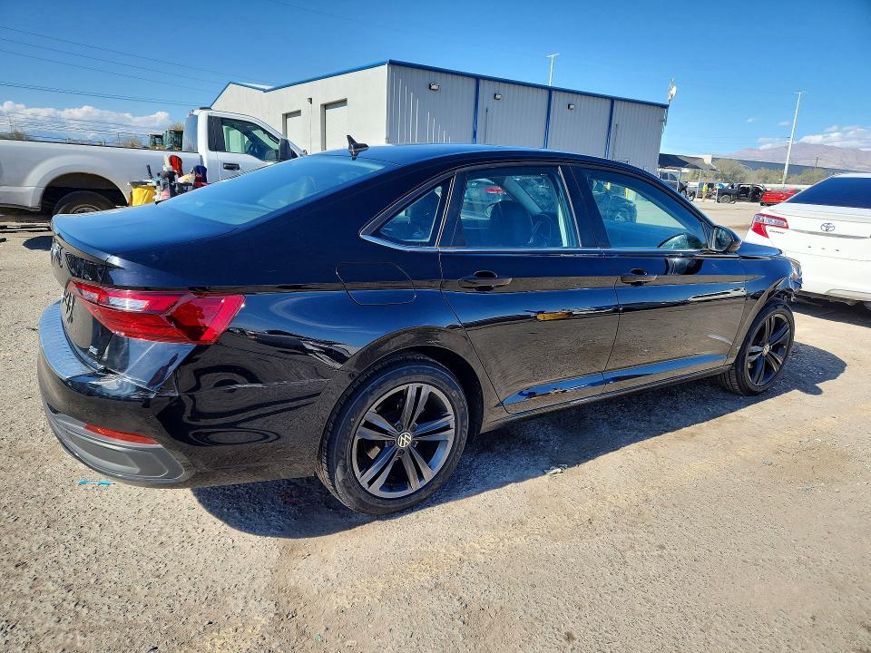 75032755 :رقم المزاد ، 3VW7M7BU6PM015375 vin ، 2023 Volkswagen Jetta مزاد بيع