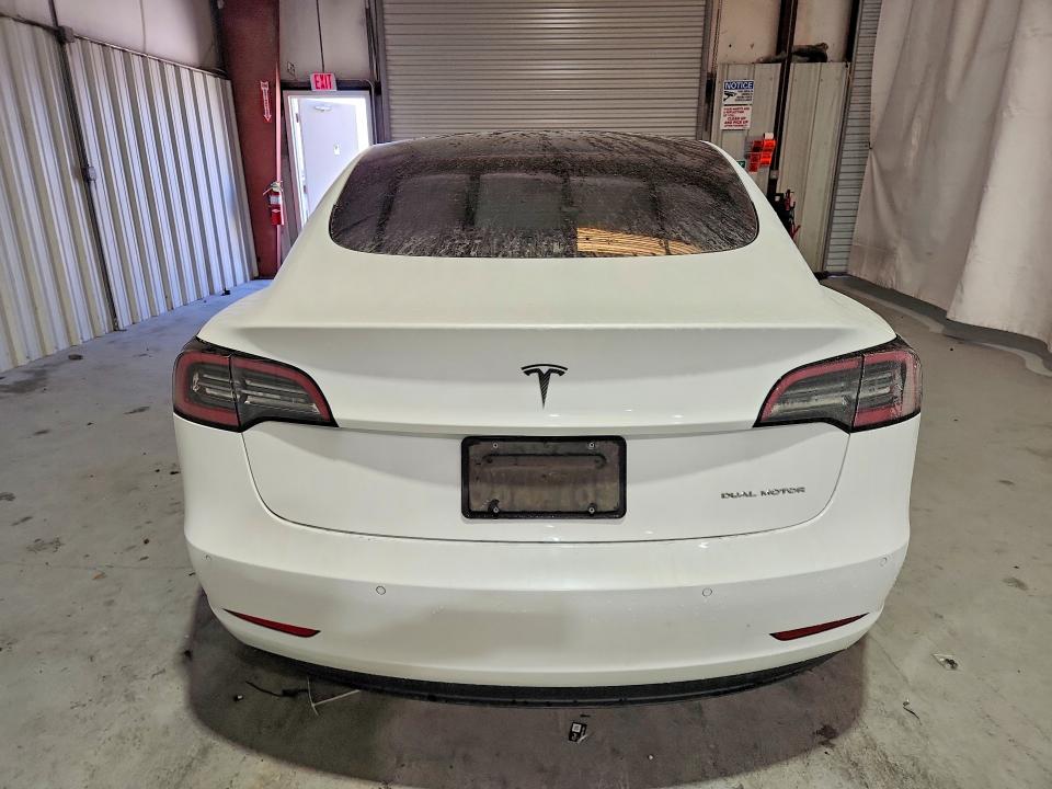 Продажа на аукционе авто 2022 Tesla Model 3, vin: 5YJ3E1EB3NF301157, номер лота: 75516165