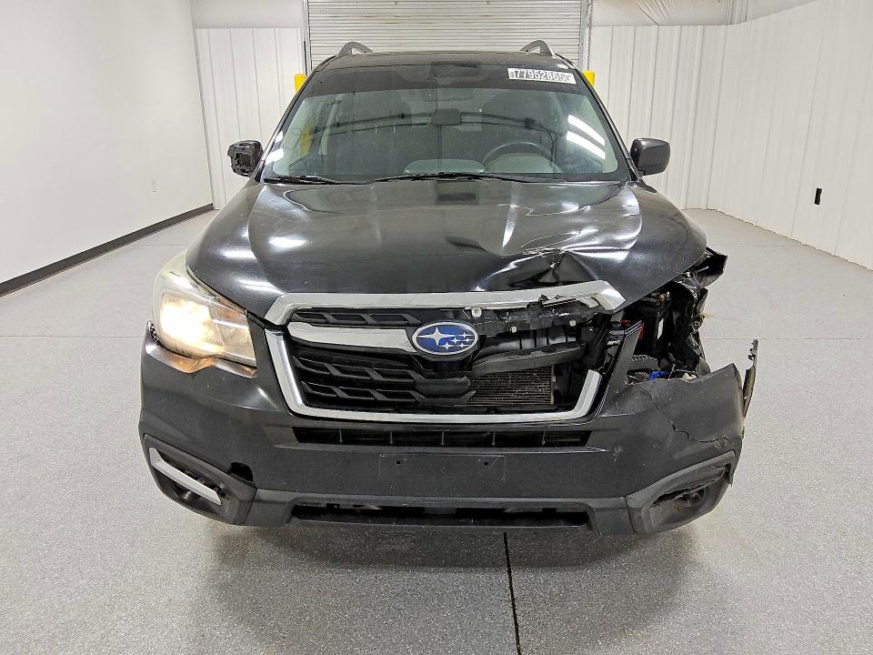 2018 Subaru Forester მანქანა იყიდება აუქციონზე, vin: JF2SJAEC8JH459652, აუქციონის ნომერი: 77952865